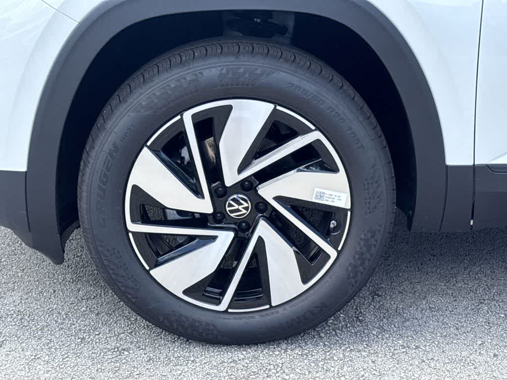 Thumbnail: 2026 Volkswagen Atlas - 11