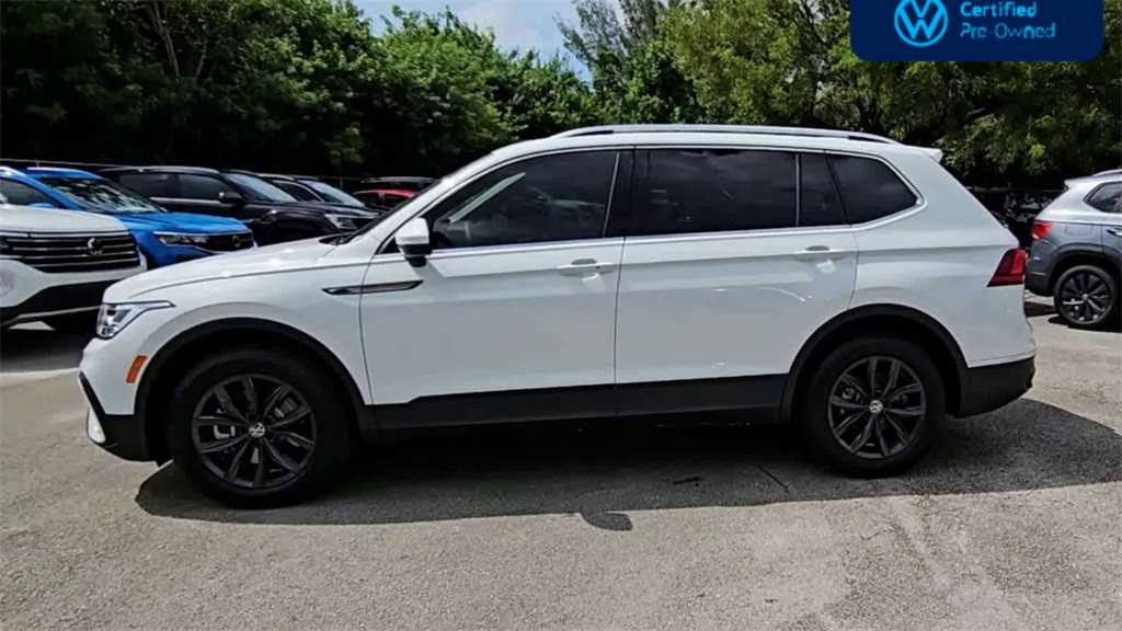 Thumbnail: 2024 Volkswagen Tiguan - 5
