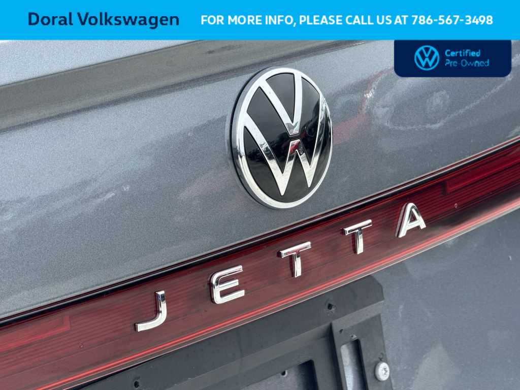 Thumbnail: 2025 Volkswagen Jetta - 10