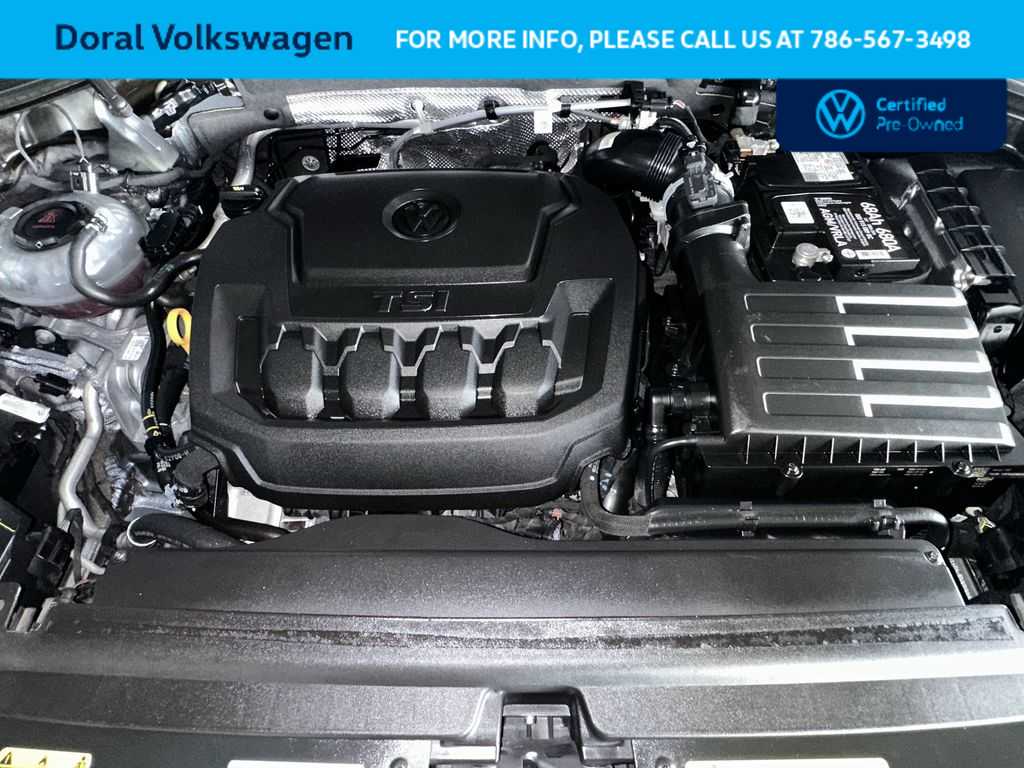 Thumbnail: 2023 Volkswagen Tiguan - 12