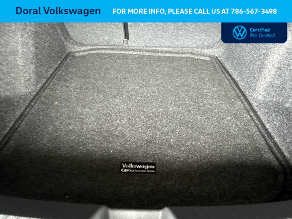 2025 Volkswagen Jetta SE - Photo 25