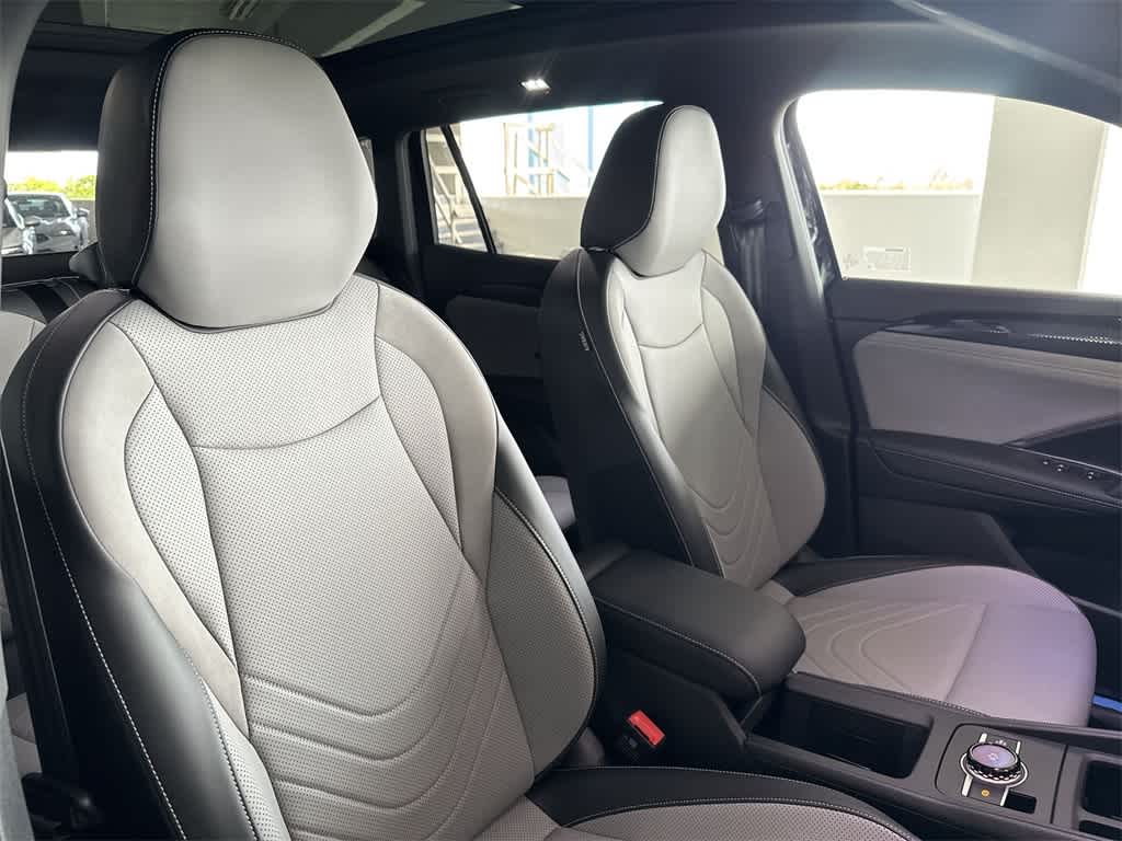 Thumbnail: 2026 Volkswagen Tiguan - 27