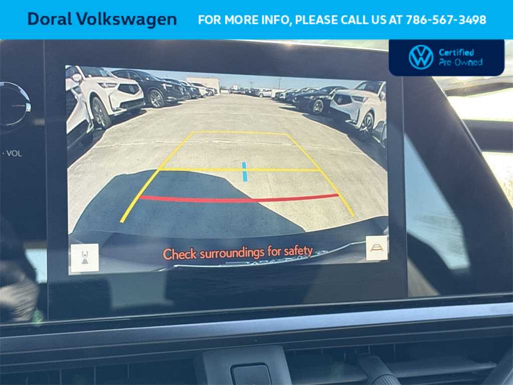 Thumbnail: 2024 Lexus UX - 19