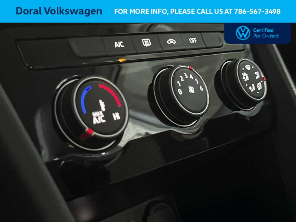 Thumbnail: 2023 Volkswagen Taos - 20