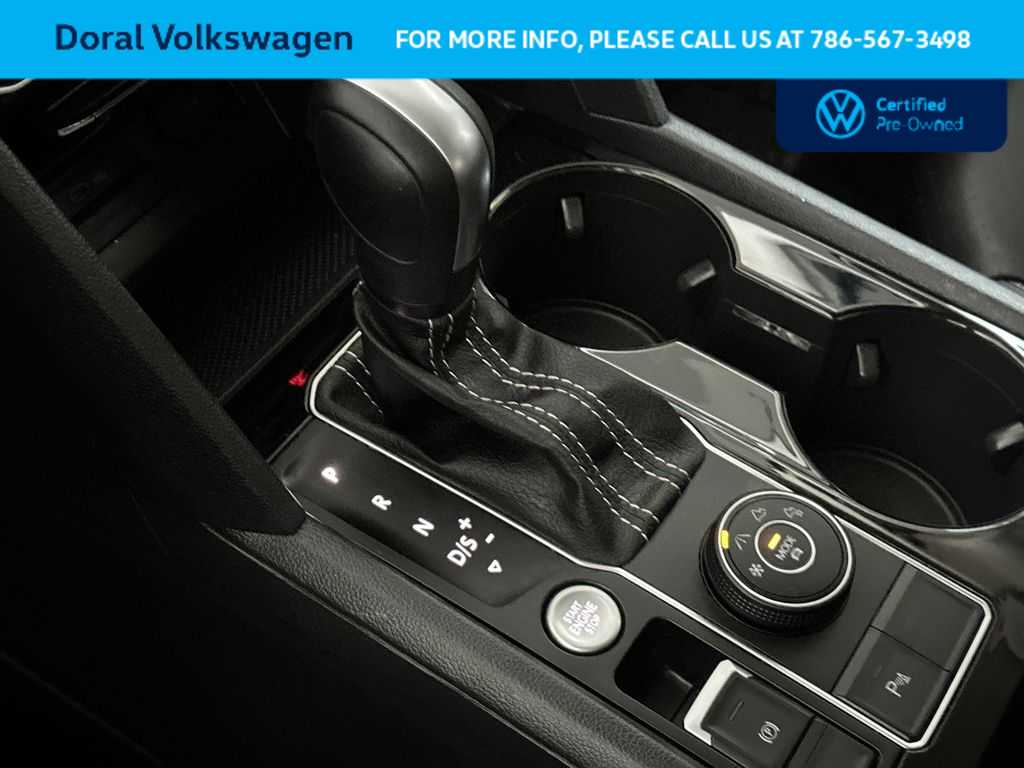 Thumbnail: 2023 Volkswagen Atlas - 21