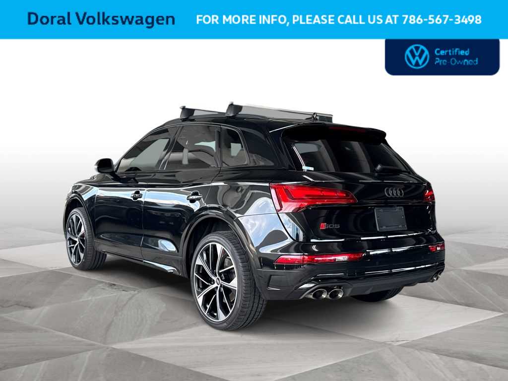 Thumbnail: 2023 Audi SQ5 - 6