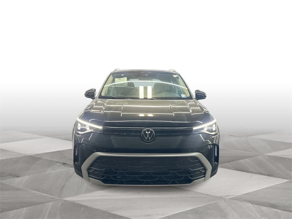 Thumbnail: 2026 Volkswagen Taos - 3