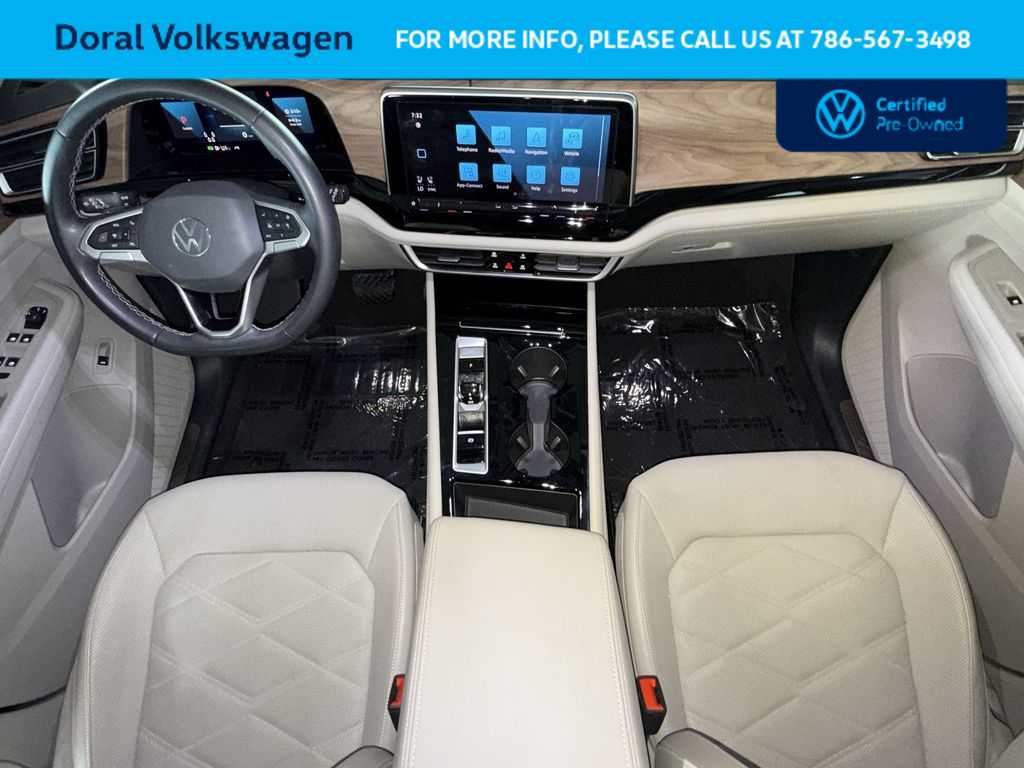Thumbnail: 2024 Volkswagen Atlas - 24