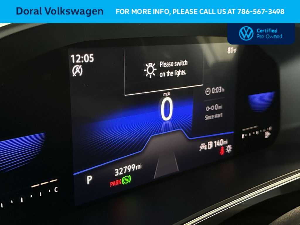 Thumbnail: 2022 Volkswagen Tiguan - 15