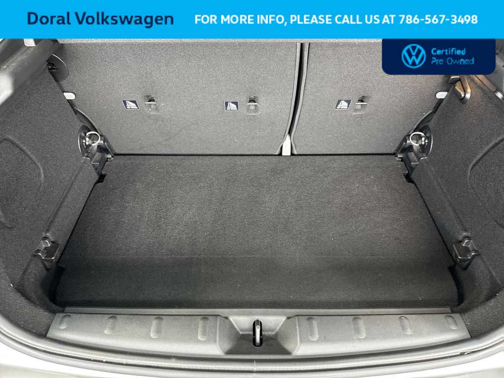 Thumbnail: 2023 MINI Cooper Hardtop - 25