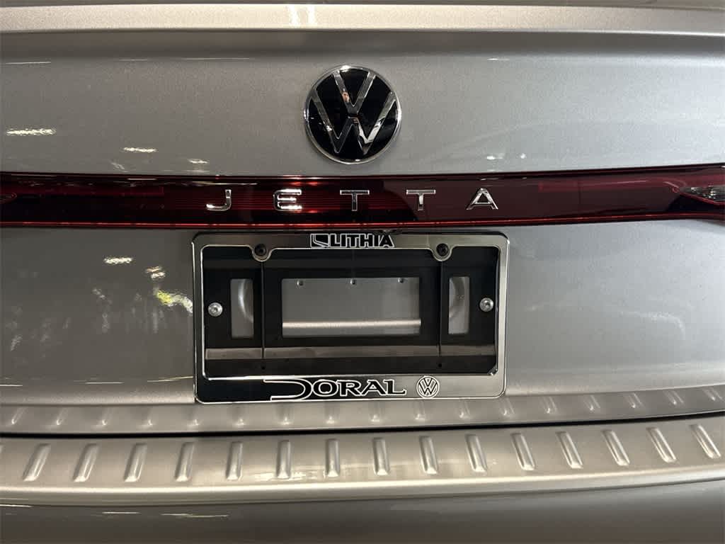 Thumbnail: 2026 Volkswagen Jetta - 10
