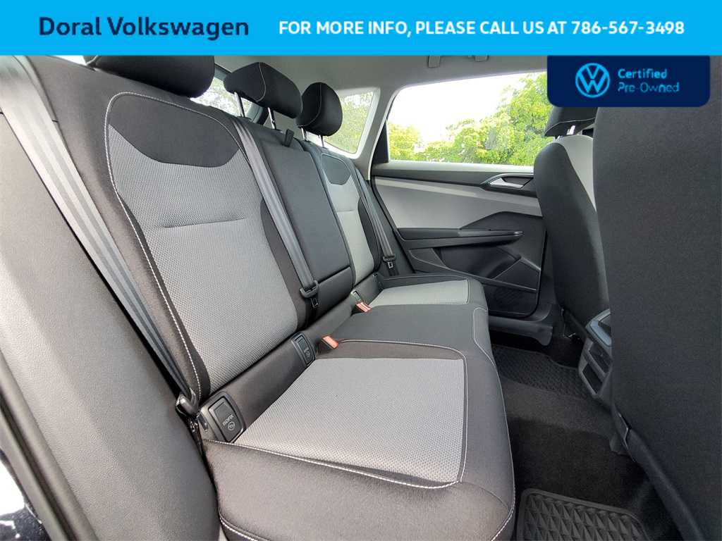 Thumbnail: 2023 Volkswagen Taos - 30