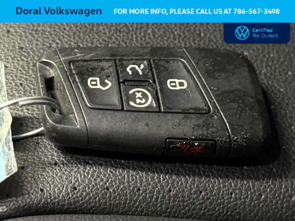 Thumbnail: 2023 Volkswagen Tiguan - 28