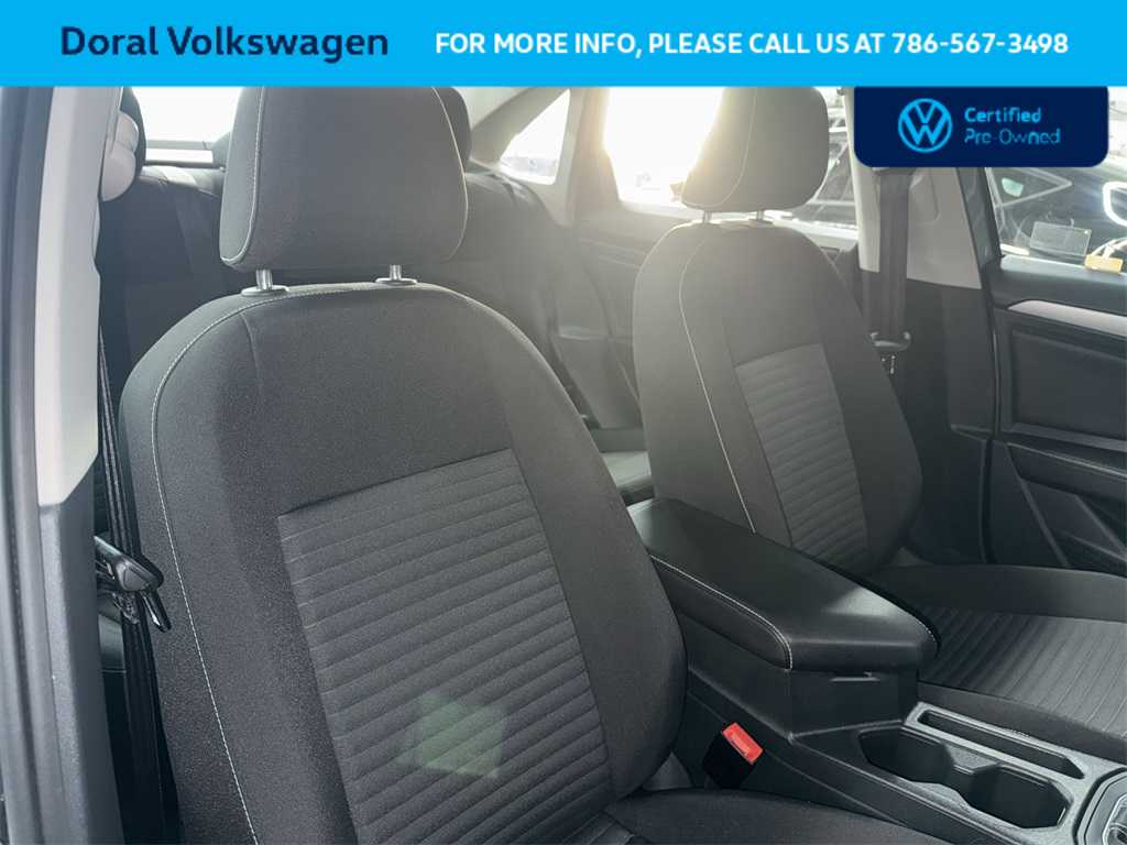 Thumbnail: 2025 Volkswagen Jetta - 27