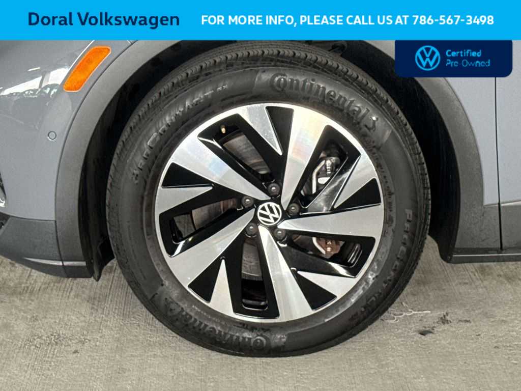 Thumbnail: 2023 Volkswagen ID.4 - 10