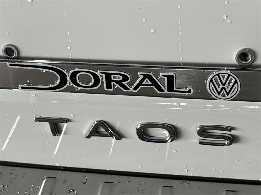 Thumbnail: 2025 Volkswagen Taos - 10
