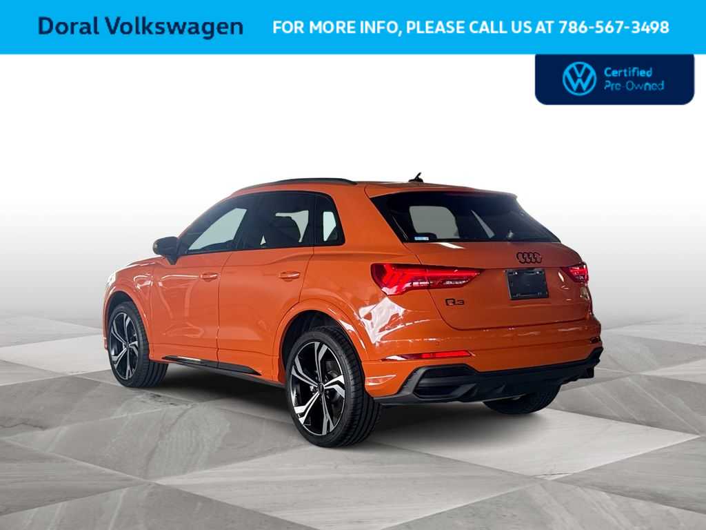 Thumbnail: 2024 Audi Q3 - 6