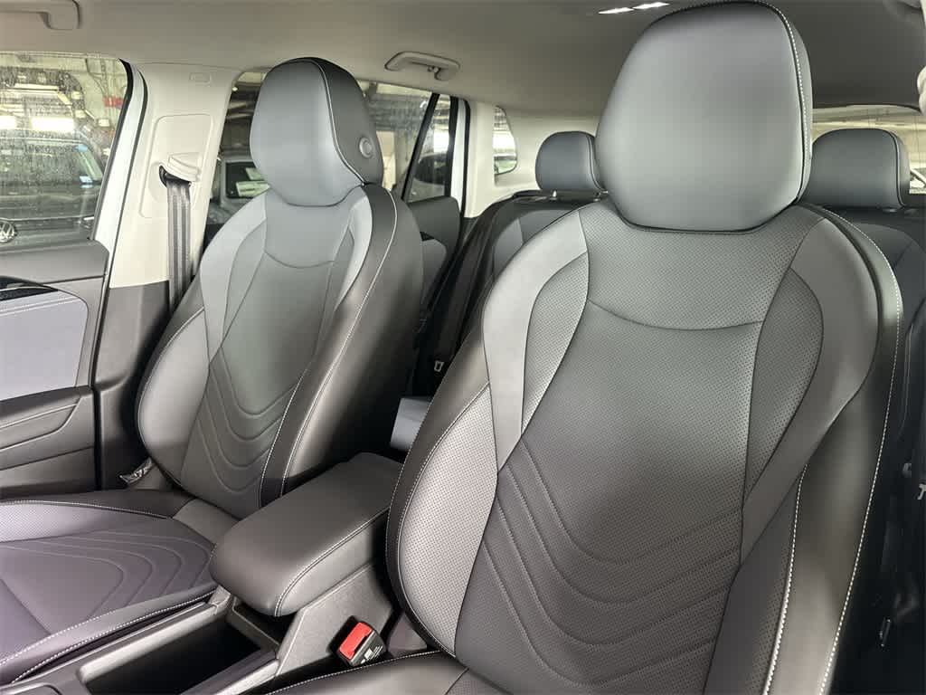 Thumbnail: 2026 Volkswagen Tiguan - 14