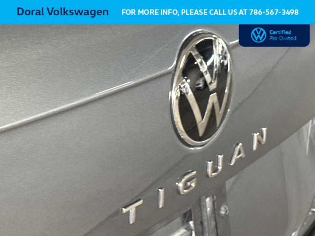 Thumbnail: 2024 Volkswagen Tiguan - 10
