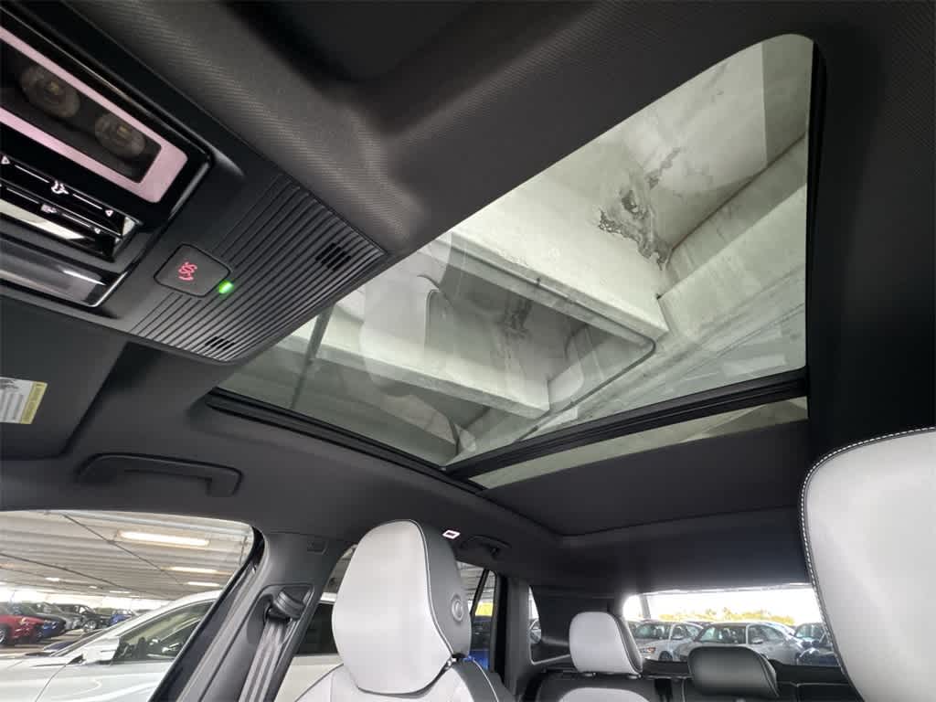 Thumbnail: 2026 Volkswagen Tiguan - 17