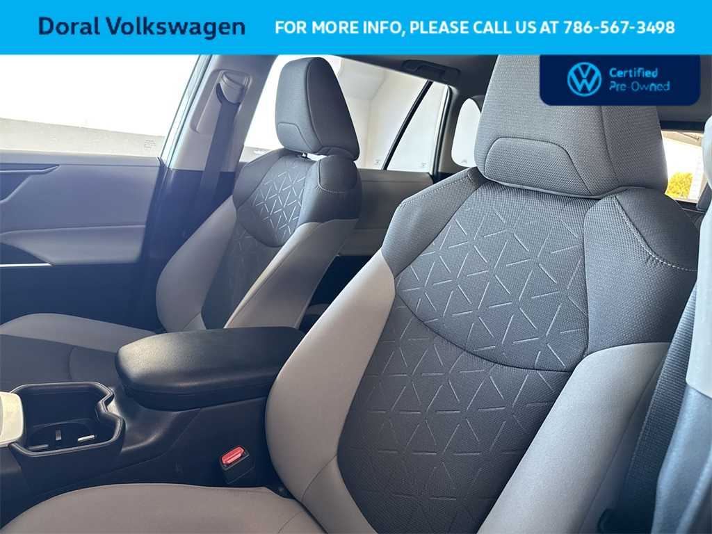 Thumbnail: 2025 Toyota RAV4 - 13