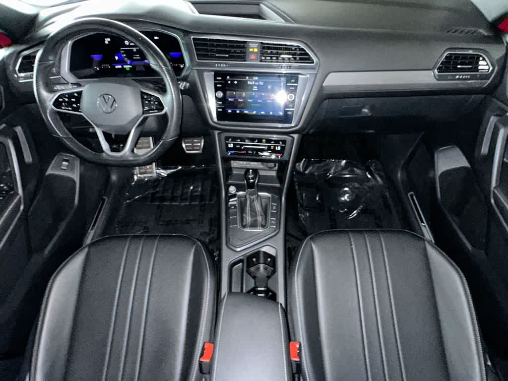 Thumbnail: 2024 Volkswagen Tiguan - 24