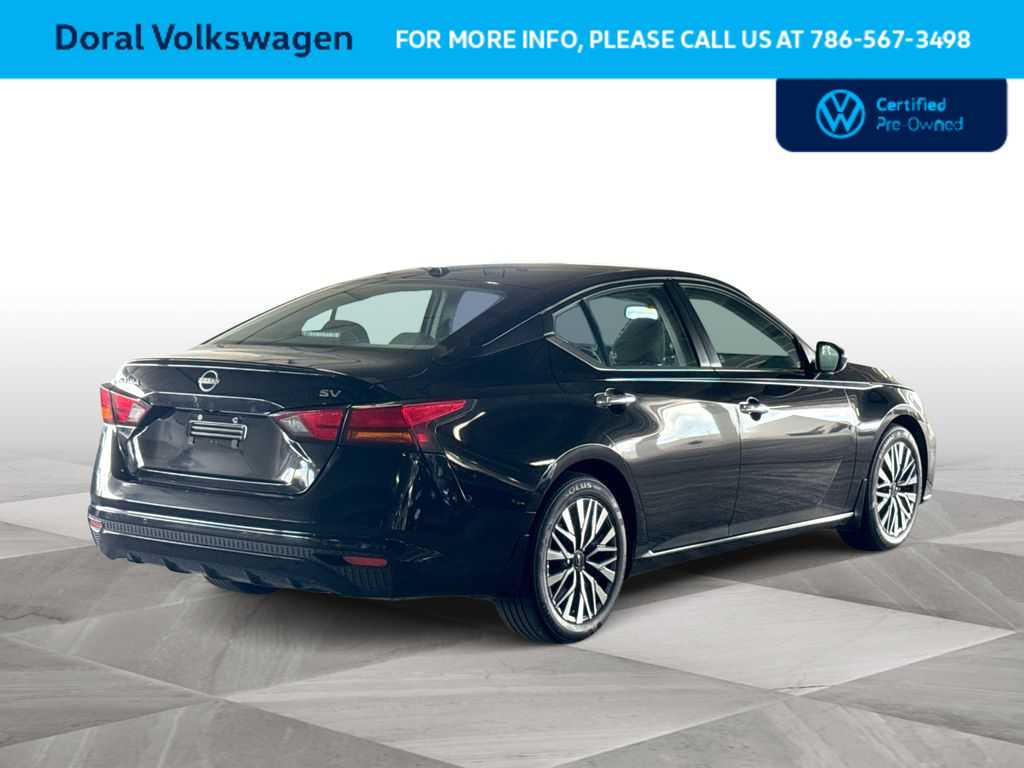 Thumbnail: 2024 Nissan Altima - 8
