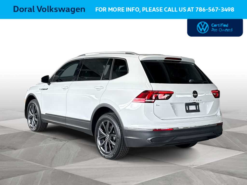 Thumbnail: 2022 Volkswagen Tiguan - 6