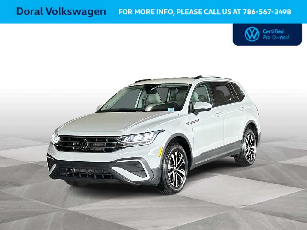 Thumbnail: 2023 Volkswagen Tiguan - 1