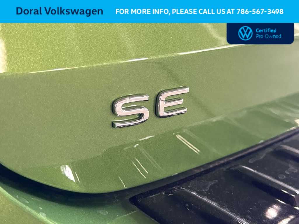 Thumbnail: 2025 Volkswagen Taos - 11