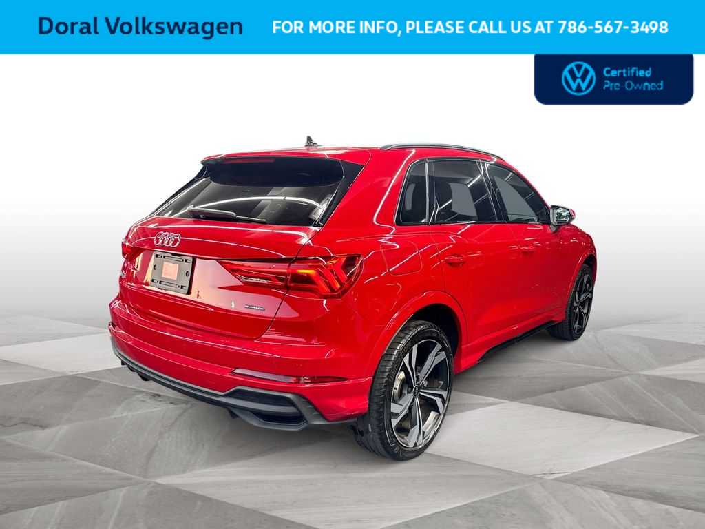 Thumbnail: 2023 Audi Q3 - 8