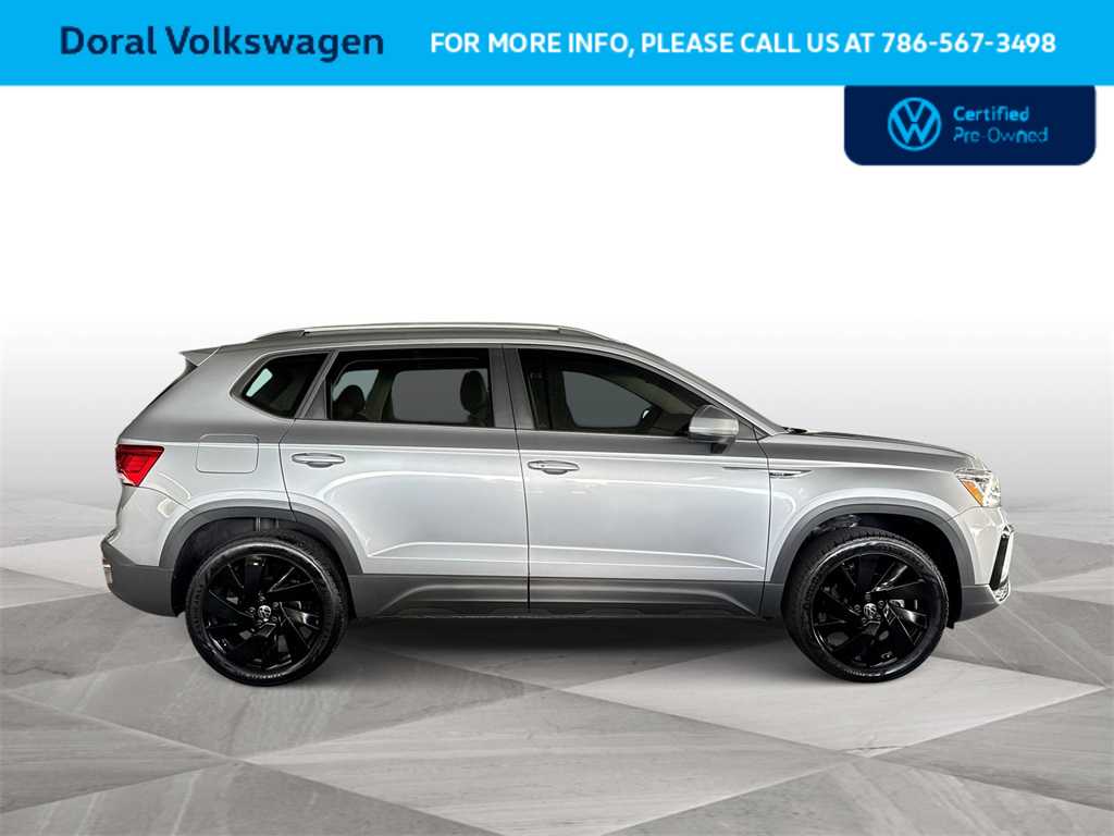 Thumbnail: 2024 Volkswagen Taos - 9