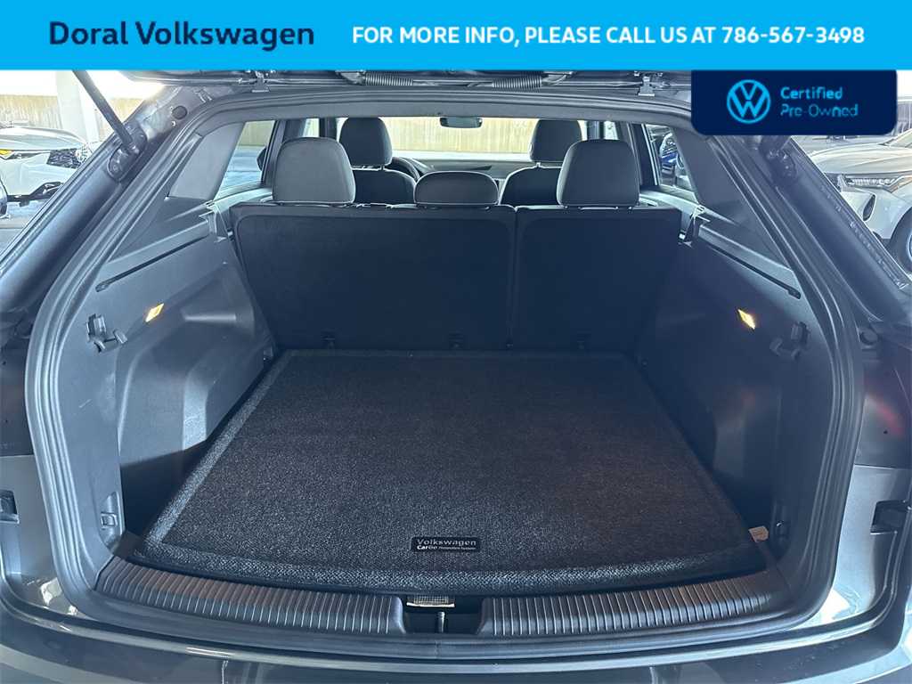 Thumbnail: 2021 Volkswagen Atlas - 23