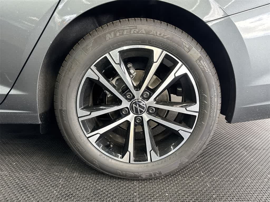 Thumbnail: 2026 Volkswagen Jetta - 11