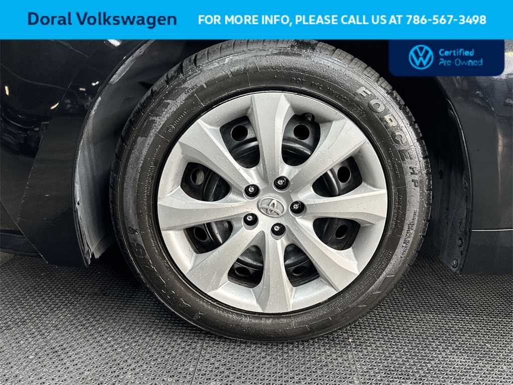 Thumbnail: 2023 Toyota Corolla - 11