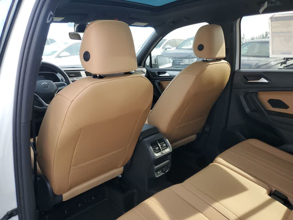 Thumbnail: 2024 Volkswagen Tiguan - 27
