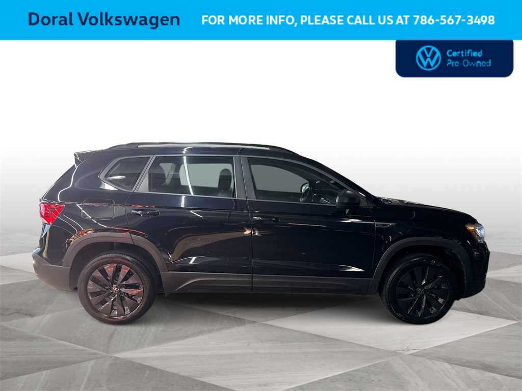 Thumbnail: 2024 Volkswagen Taos - 9