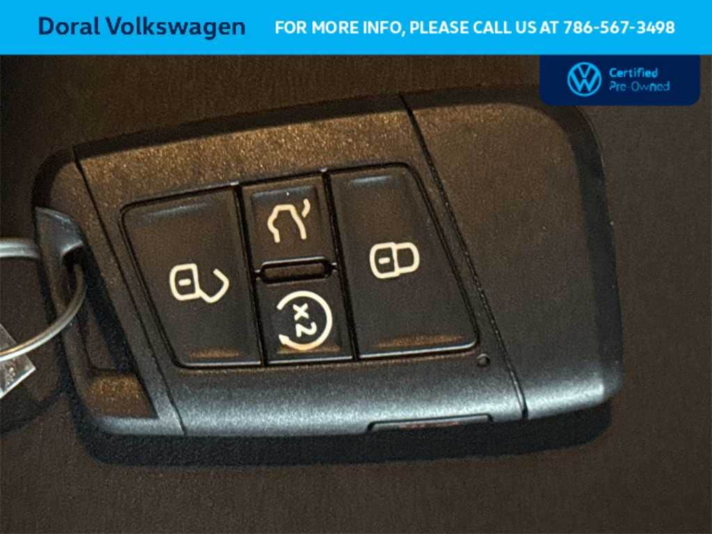 Thumbnail: 2022 Volkswagen Taos - 27