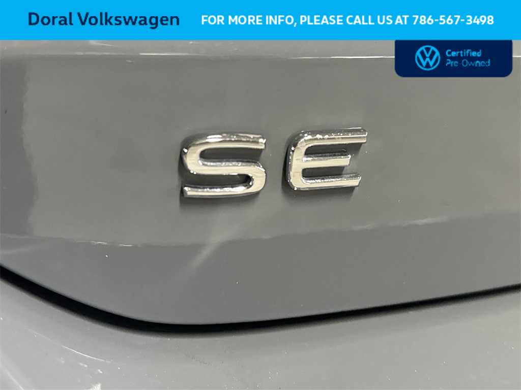 Thumbnail: 2023 Volkswagen Taos - 10