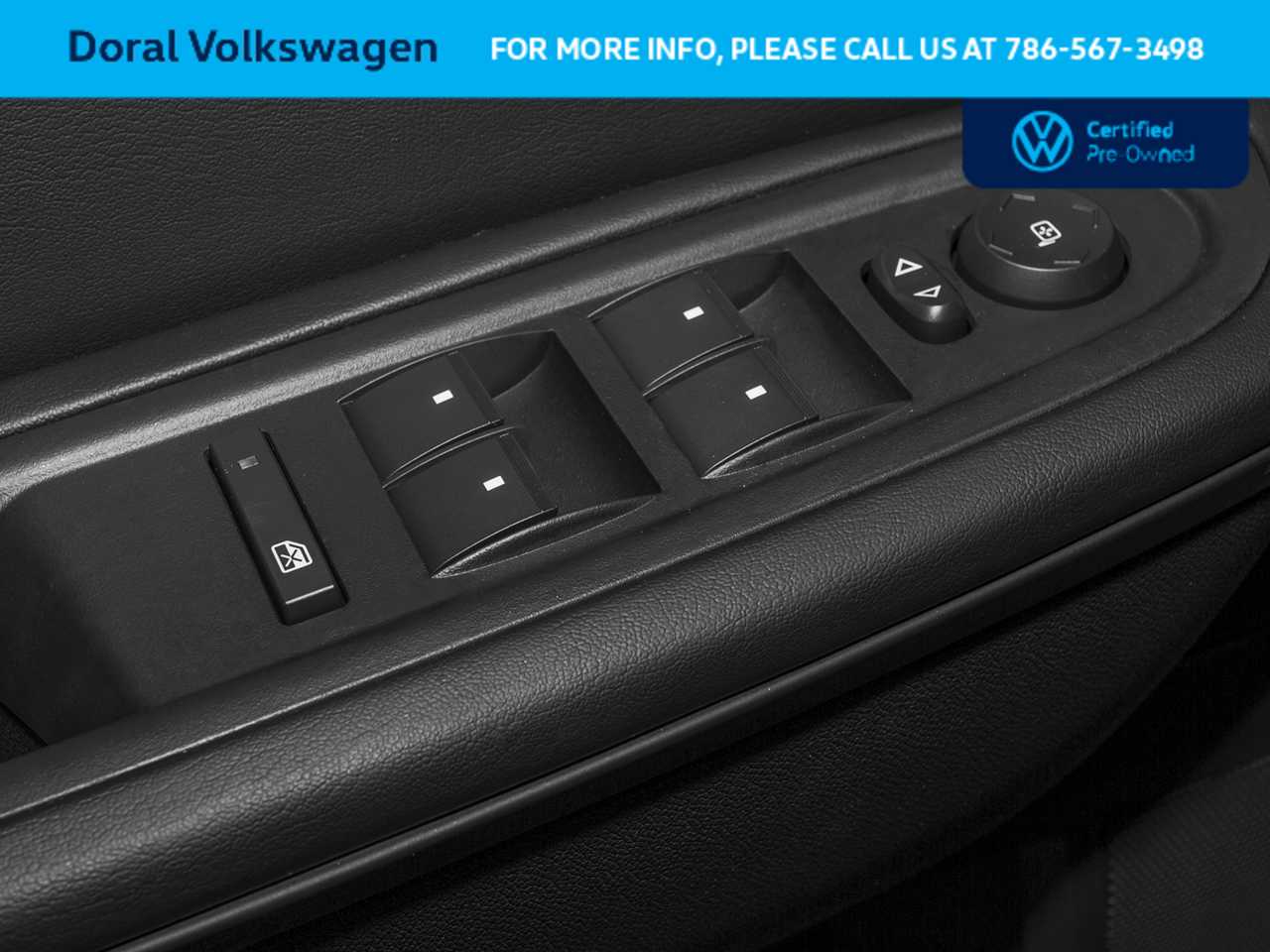 Thumbnail: 2016 GMC Acadia - 15