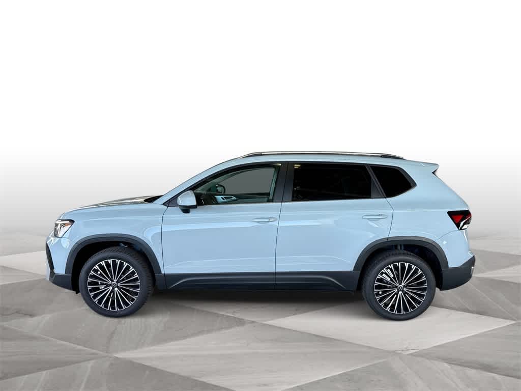 Thumbnail: 2026 Volkswagen Taos - 5