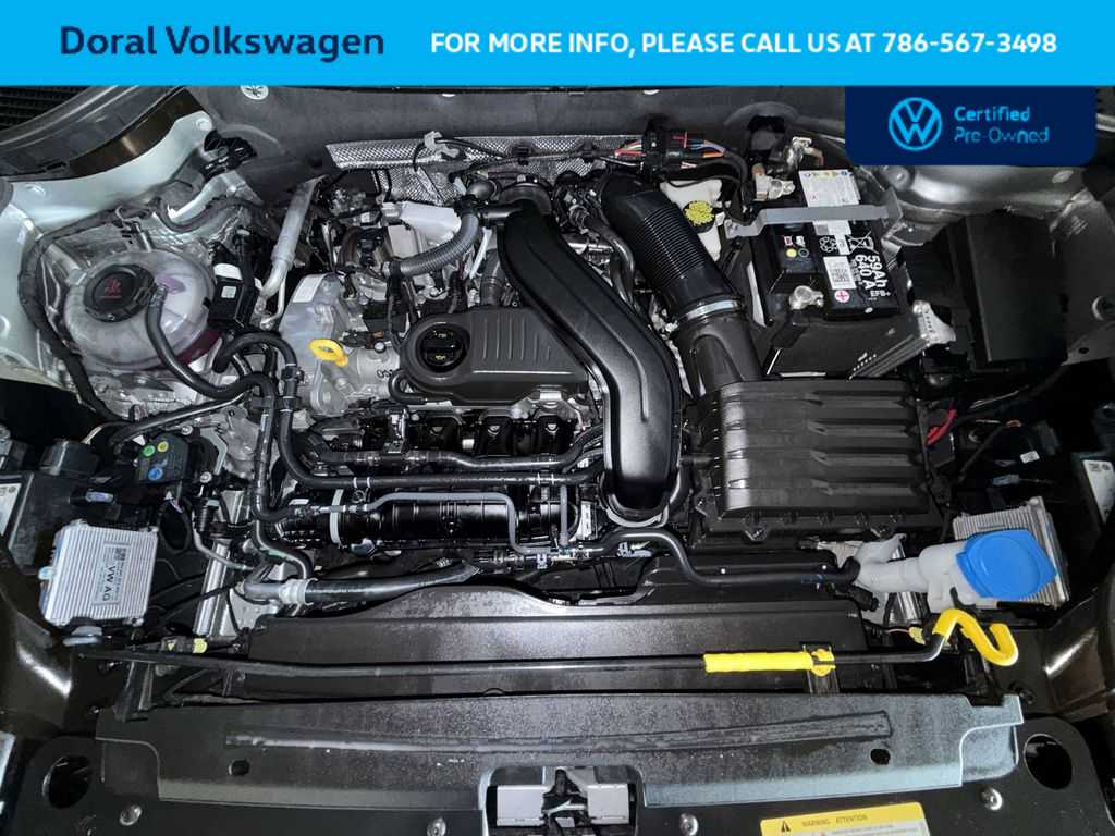 Thumbnail: 2025 Volkswagen Taos - 12