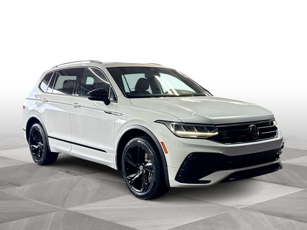 Thumbnail: 2023 Volkswagen Tiguan - 2