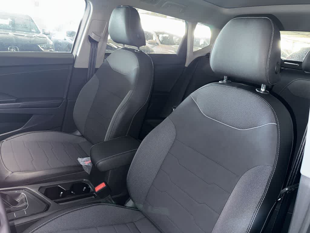 Thumbnail: 2026 Volkswagen Taos - 14