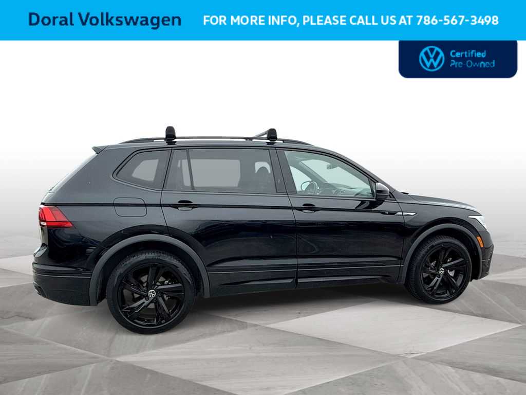 Thumbnail: 2023 Volkswagen Tiguan - 9
