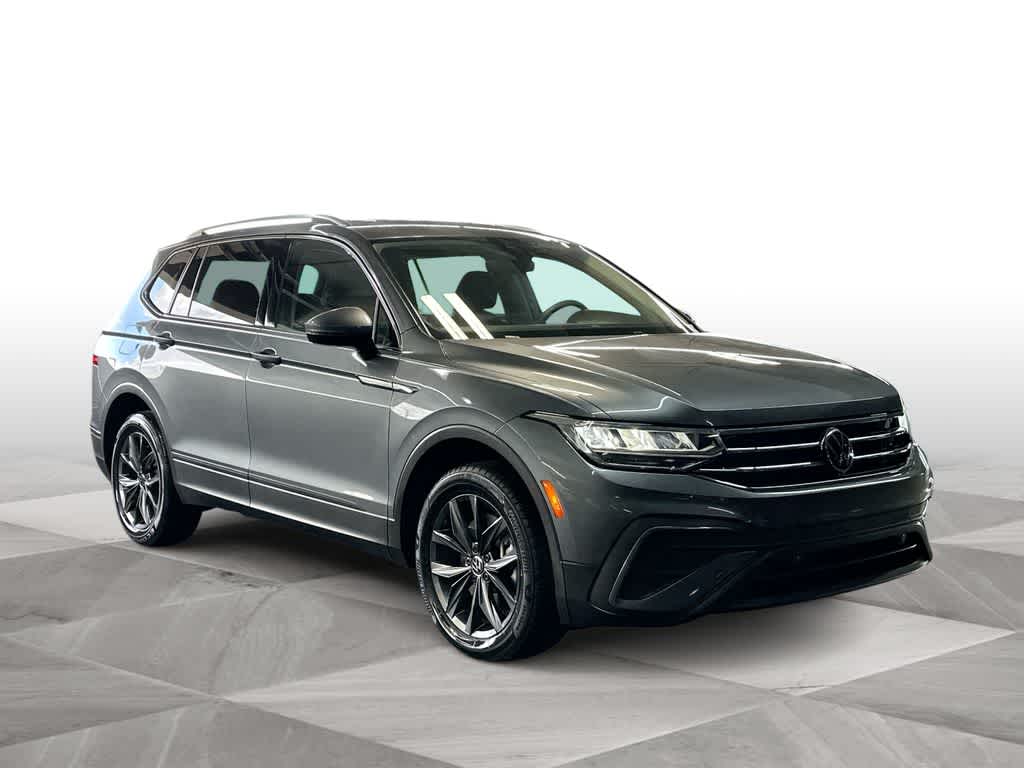 Thumbnail: 2023 Volkswagen Tiguan - 2