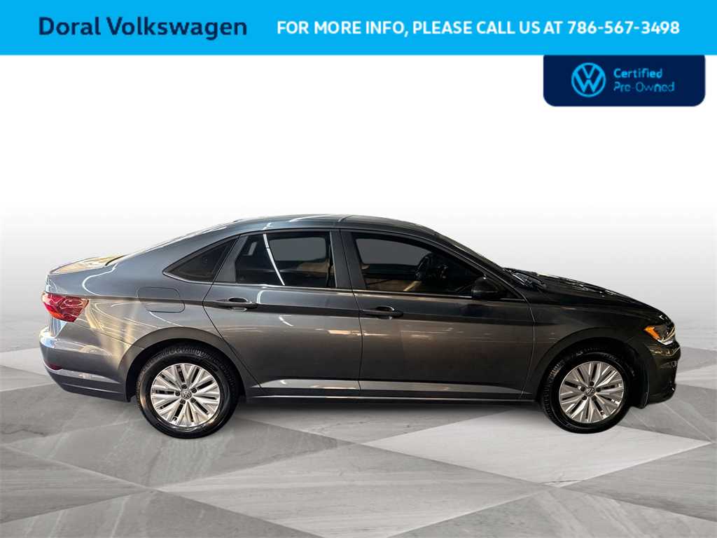 Thumbnail: 2019 Volkswagen Jetta - 9