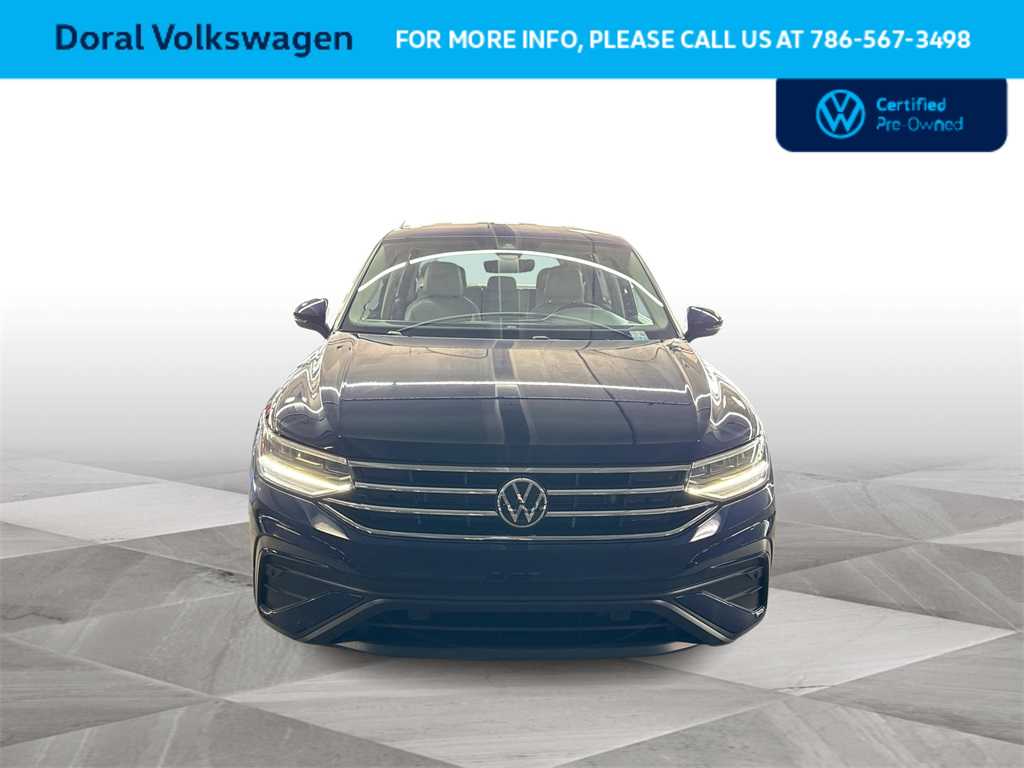 Thumbnail: 2023 Volkswagen Tiguan - 3