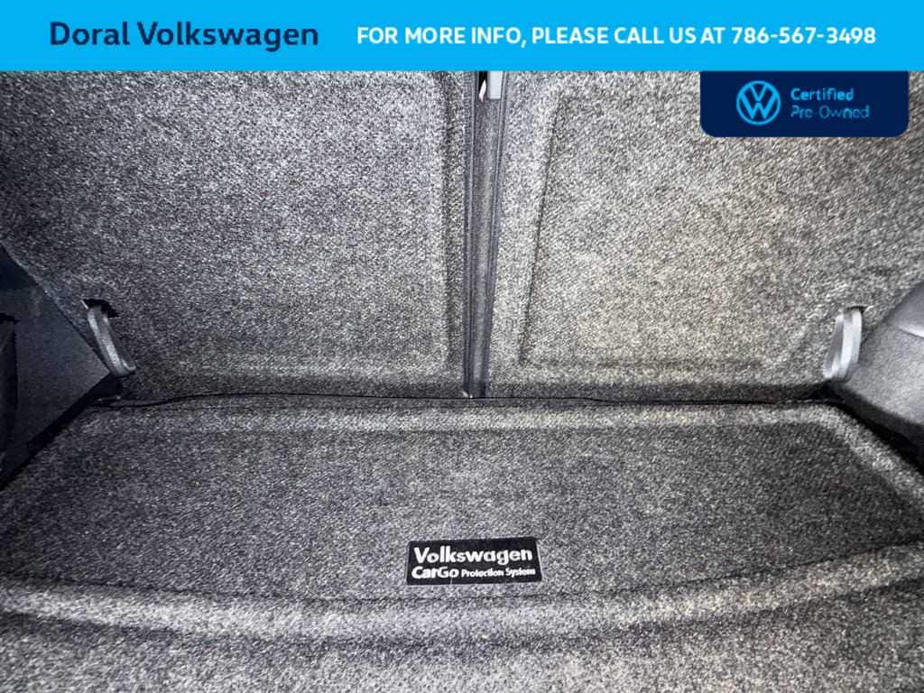 Thumbnail: 2023 Volkswagen Tiguan - 25