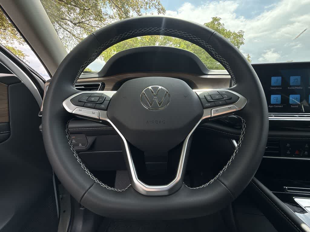 Thumbnail: 2026 Volkswagen Atlas - 15